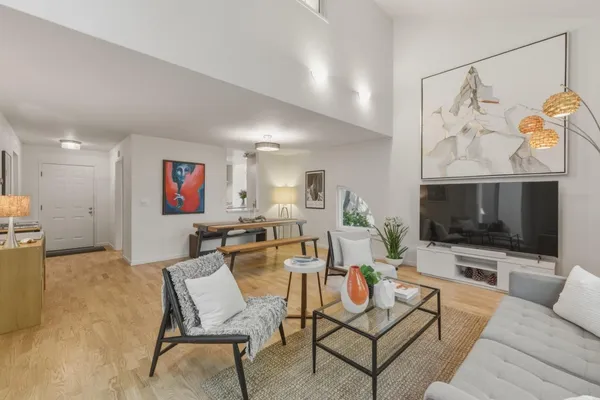 $1,488,000 | 221 North Rengstorff Avenue, Unit 1, Mountain View, CA 94043
