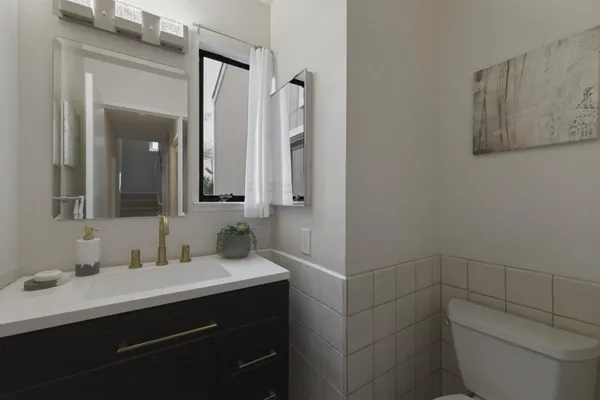 $1,488,000 | 221 North Rengstorff Avenue, Unit 1, Mountain View, CA 94043