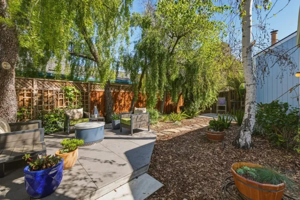 $1,488,000 | 221 North Rengstorff Avenue, Unit 1, Mountain View, CA 94043