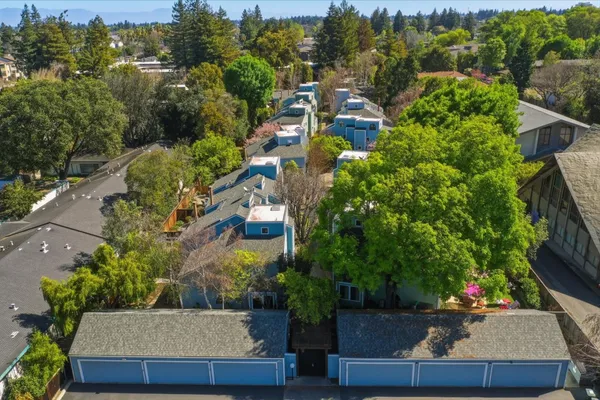 $1,488,000 | 221 North Rengstorff Avenue, Unit 1, Mountain View, CA 94043
