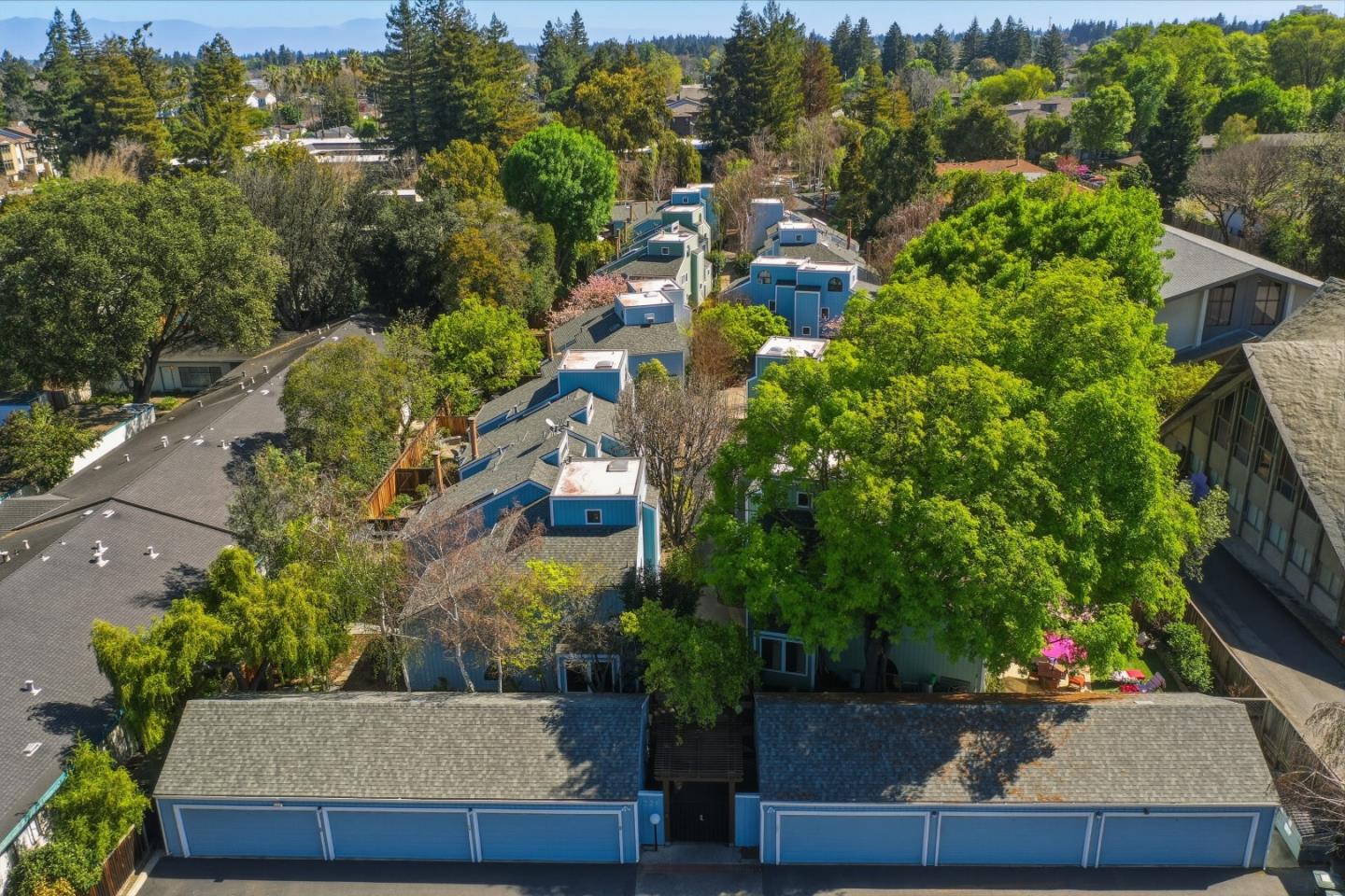 221 North Rengstorff Avenue, Unit 1 Mountain View, CA 94043 - Photo 49 of 54