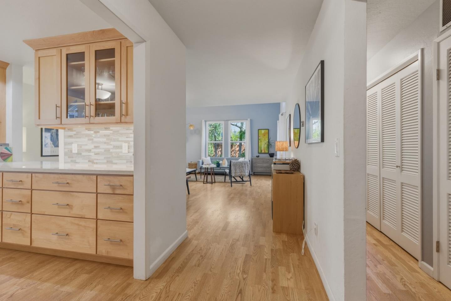221 North Rengstorff Avenue, Unit 1 Mountain View, CA 94043 - Photo 5 of 54