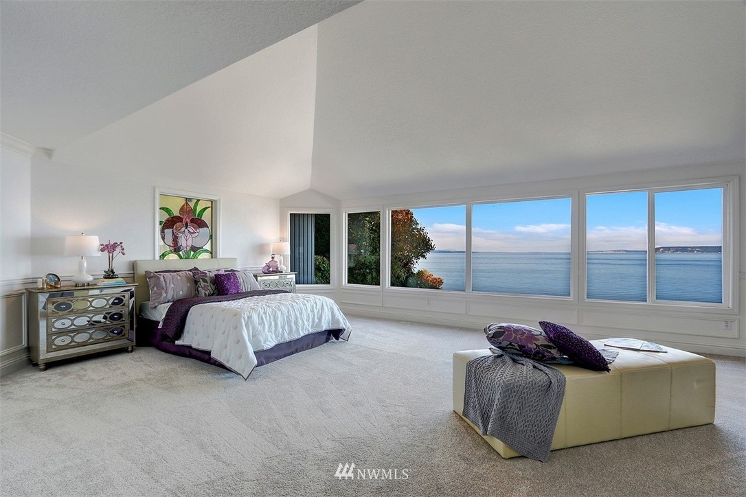 8001 Talbot Road Edmonds, WA 98026 - Photo 22 of 40