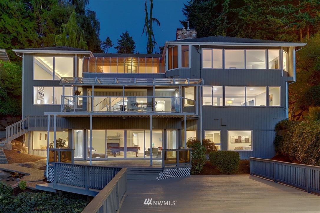 8001 Talbot Road Edmonds, WA 98026 - Photo 38 of 40