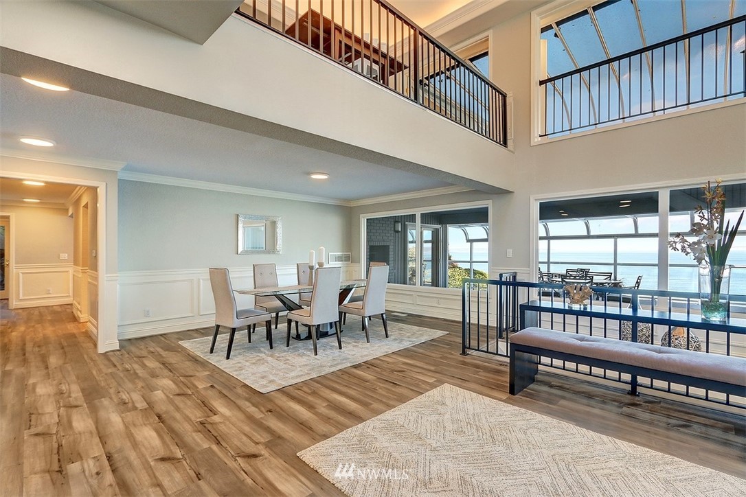 8001 Talbot Road Edmonds, WA 98026 - Photo 9 of 40