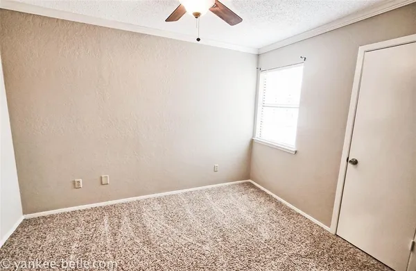 $1,300 | 3100 Fairfield Avenue, Unit 13D, Shreveport, LA 71104