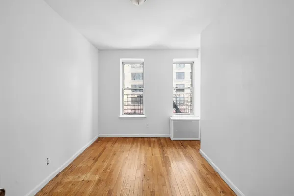 $4,200 | 320 East 49th Street, Unit 45 | Midtown East