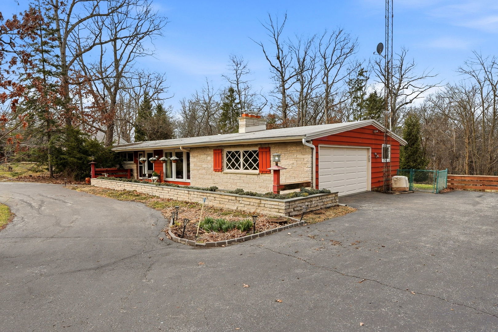 371 South St Marys Road Libertyville, IL 60048 - Photo 7 of 32