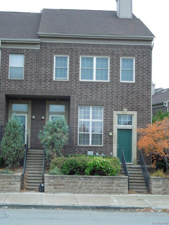 4215 Schaefer Road, Unit 47 Dearborn, MI 48126 - Photo 1 of 7 285.jpg