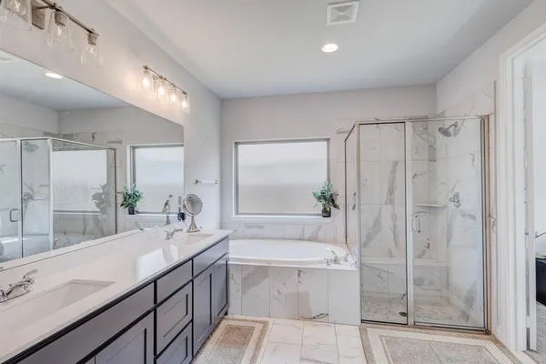 $2,995 | 830 Knoxbridge Road, Forney, TX 75126