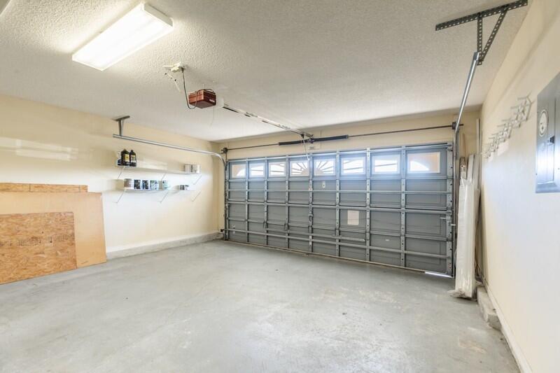 1607 Ella Ruth Drive Fort Walton Beach, FL 32547 - Photo 27 of 31 en empty room with windows
