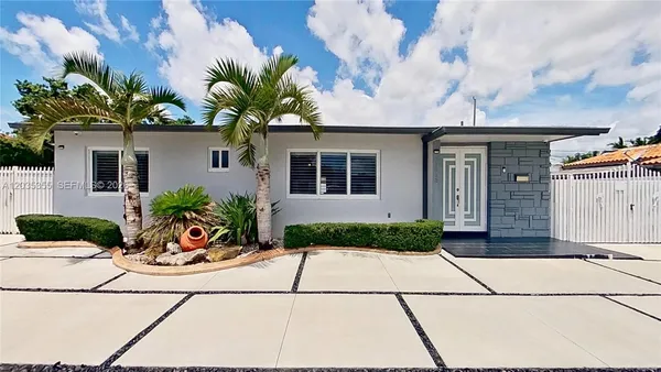 $850,000 | 3030 Southwest 96th Avenue, Miami, FL 33165