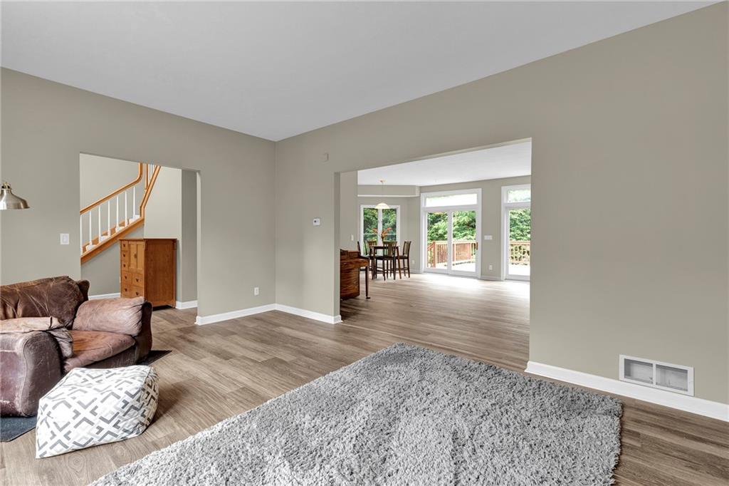 164 Wellington Road Aliquippa, PA 15001 - Photo 11 of 25 Gallery Image 11