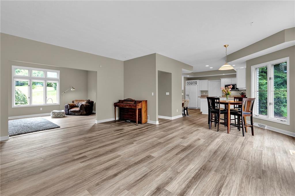 164 Wellington Road Aliquippa, PA 15001 - Photo 8 of 25 Gallery Image 8