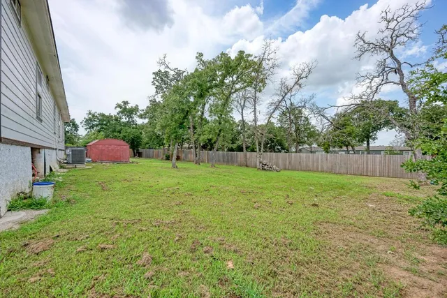 $395,000 | 114 Crepe Myrtle Parkway, Elgin, TX 78621