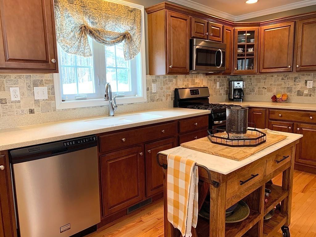 3 Harbor Trace Road Townsend, MA 01469 - Photo 10 of 40