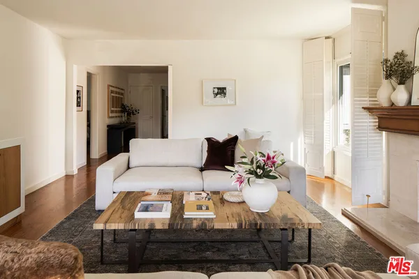 $3,099,000 | 10225 Valley Spring Lane, Toluca Lake, CA 91602