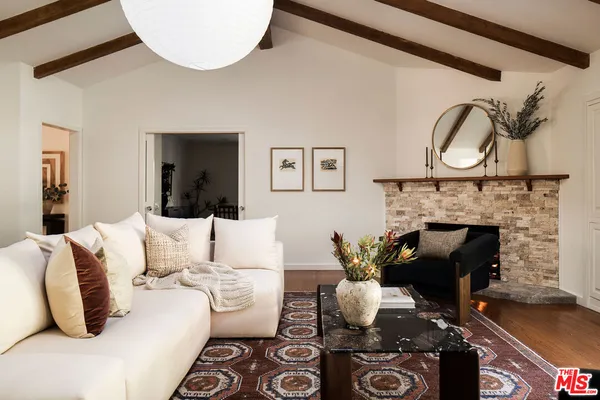 $3,099,000 | 10225 Valley Spring Lane, Toluca Lake, CA 91602