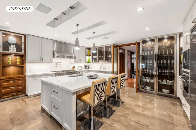 $16,250,000 | 159 East 61st Street | Lenox Hill