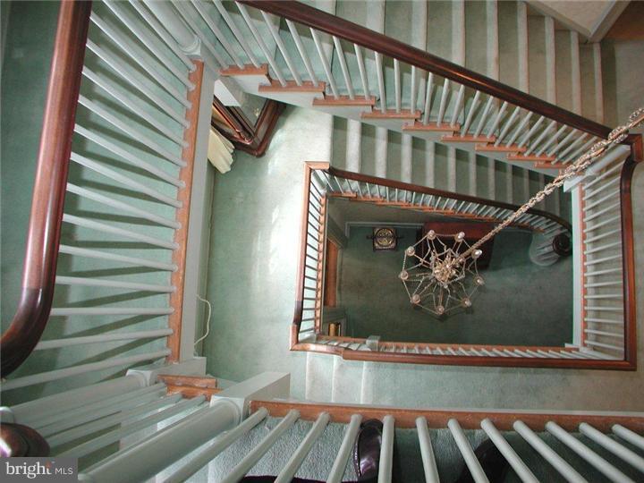 809 Warwick Road Haddonfield, NJ 08033 - Photo 2 of 25