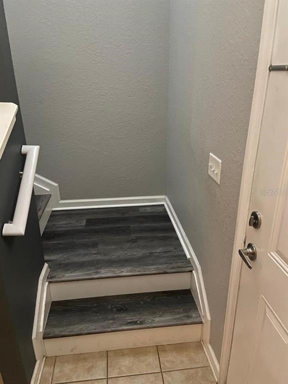 8210 Down Royal Road Tampa, FL 33610 - Photo 23 of 43