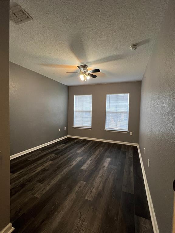 8210 Down Royal Road Tampa, FL 33610 - Photo 28 of 43