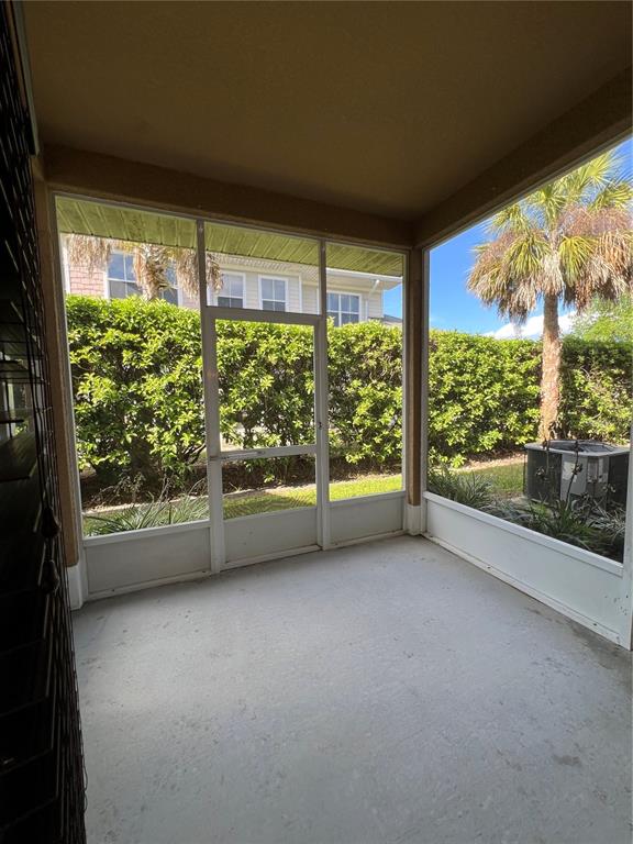 8210 Down Royal Road Tampa, FL 33610 - Photo 35 of 43