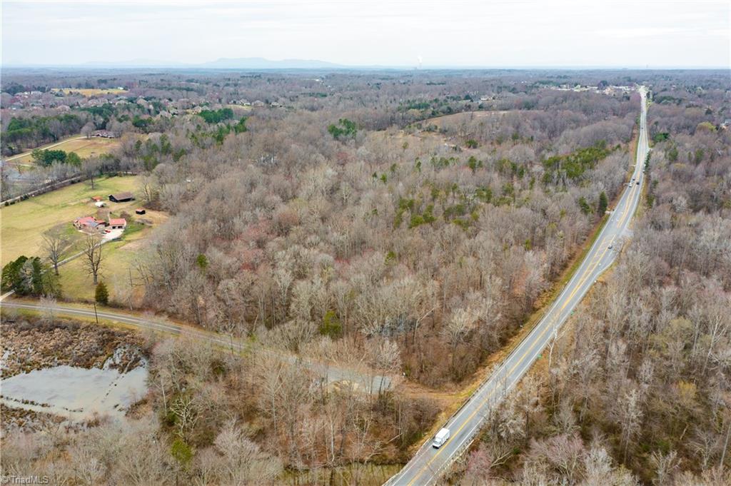 8300 West Harrell Road Kernersville, NC 27284 - Photo 14 of 16 Gallery Image 14