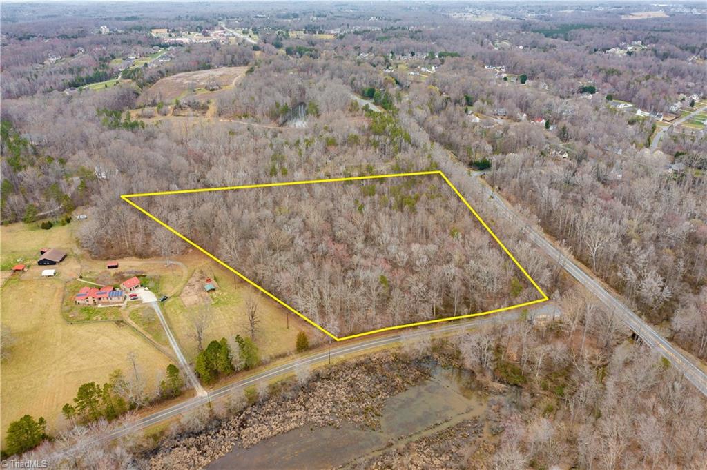 8300 West Harrell Road Kernersville, NC 27284 - Photo 2 of 16 Gallery Image 2
