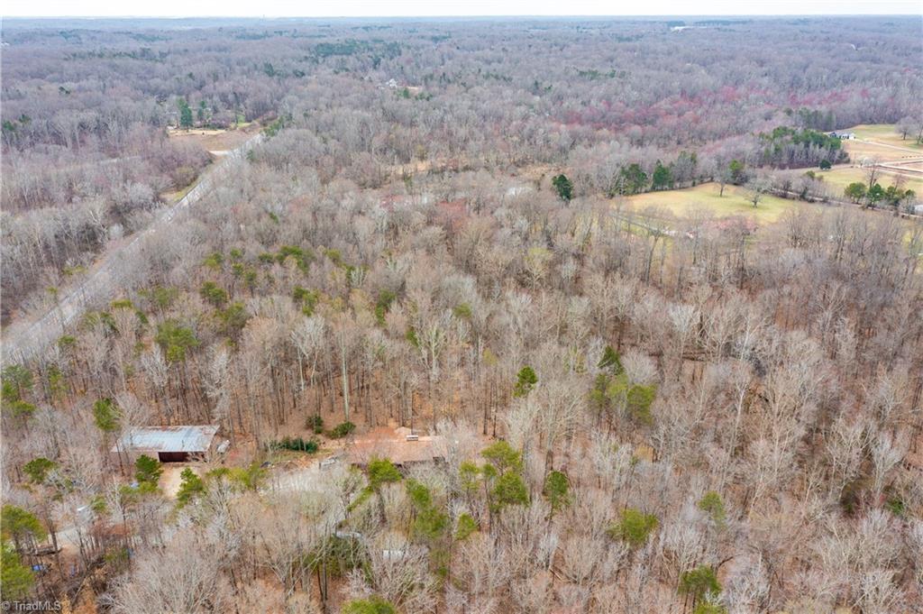 8300 West Harrell Road Kernersville, NC 27284 - Photo 10 of 16 Gallery Image 10