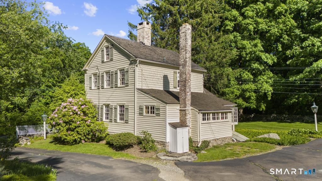 871 Ridgefield Road Wilton, CT 06897 - Photo 7 of 24