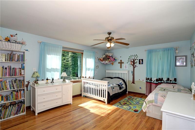 185 Donaldson Road Gibsonia, PA 15044 - Photo 14 of 25 Gallery Image 14