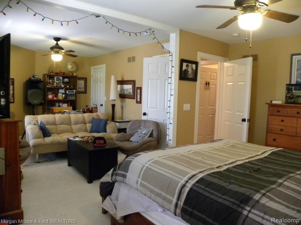 4687 Oakhurst Ridge Road, Unit 232 Clarkston, MI 48348 - Photo 23 of 29 Oakhurst (23).jpg