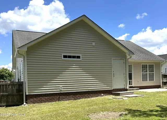 $224,000 | 3846 Countryaire Drive, Ayden, NC 28513