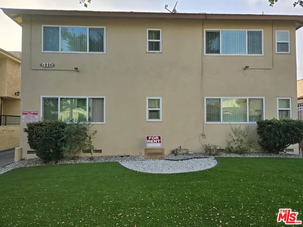 $2,090 | 415 Fischer Street, Unit F, Glendale, CA 91205