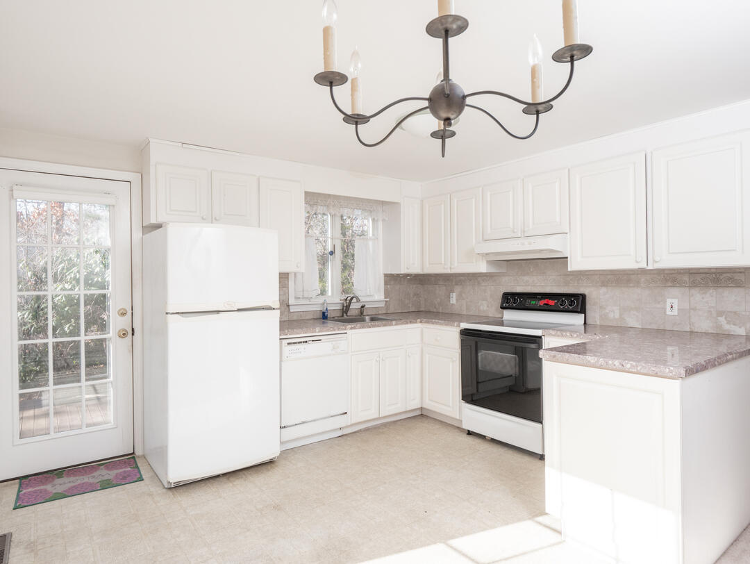70 Epanow Road Eastham, MA 02642 - Photo 8 of 40 70 Epanow Rd Eastham-15