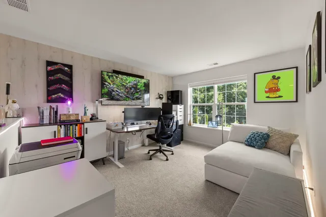 $379,000 | 1580 Wind Energy Pass, Batavia, IL 60510