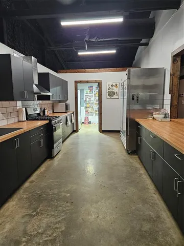 $1,800,000 | 13597 County Road 35, Tyler, TX 75706