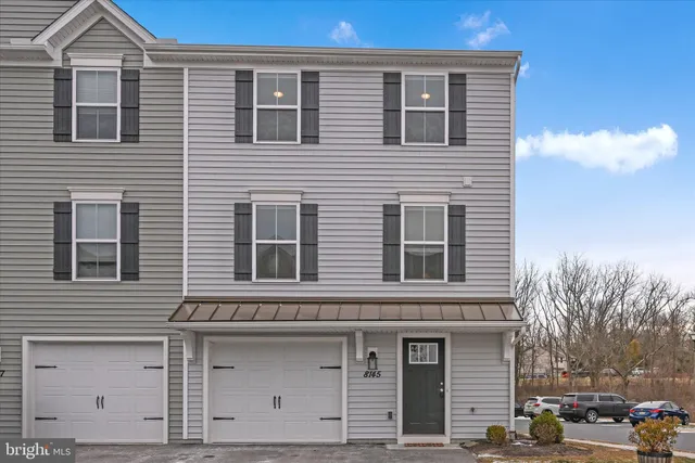 $319,900 | 8145 Lenker Drive, Harrisburg, PA 17112
