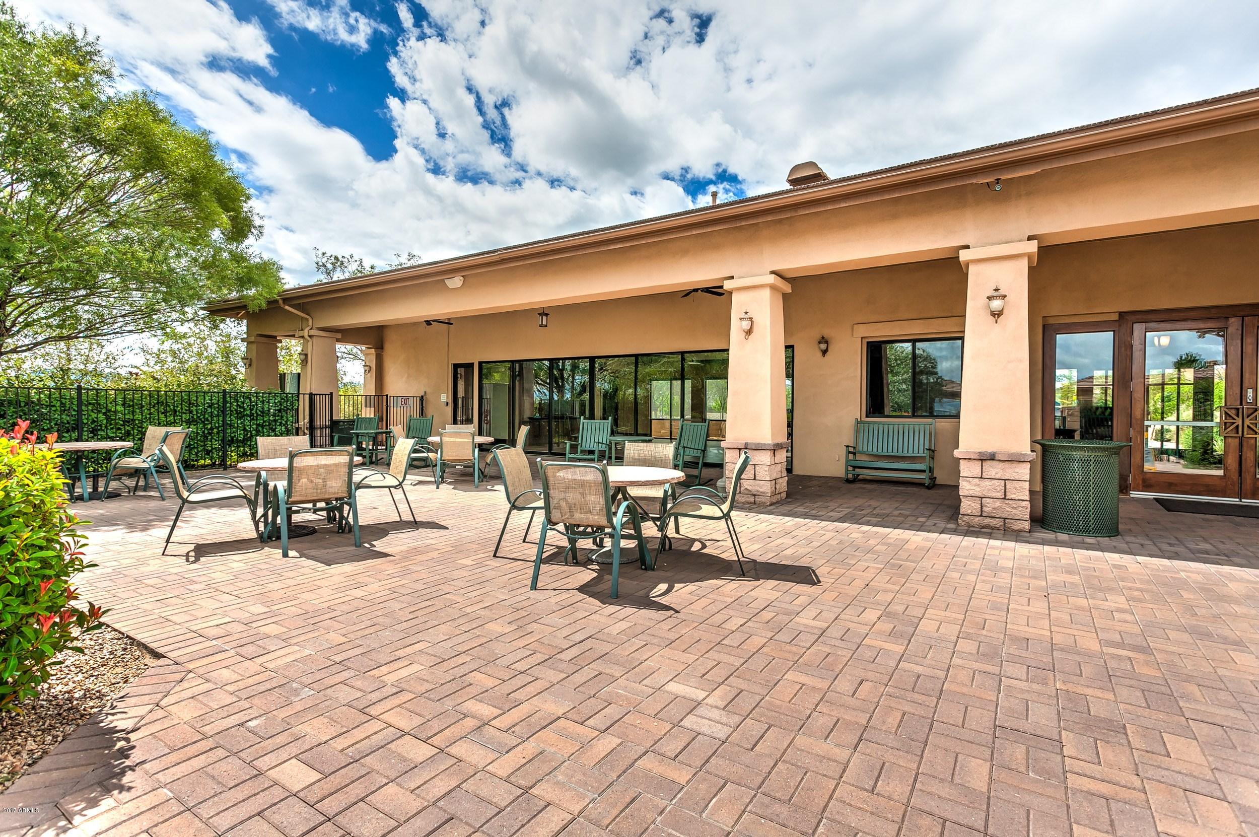 4789 Edgemont Road Prescott Valley, AZ 86314 - Photo 20 of 24 Granville Clubhouse Patio