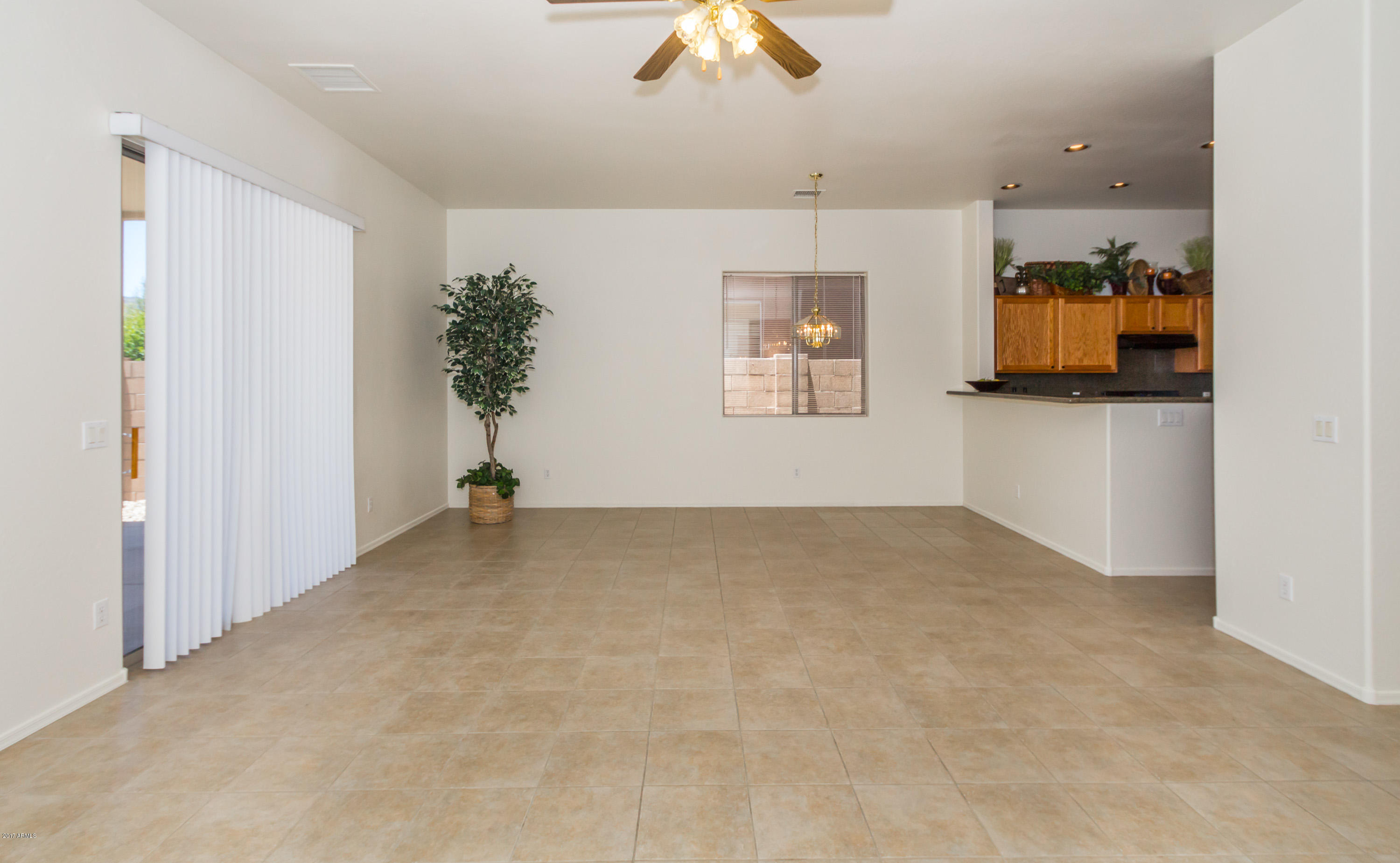 4789 Edgemont Road Prescott Valley, AZ 86314 - Photo 5 of 24 Informal Dining Area