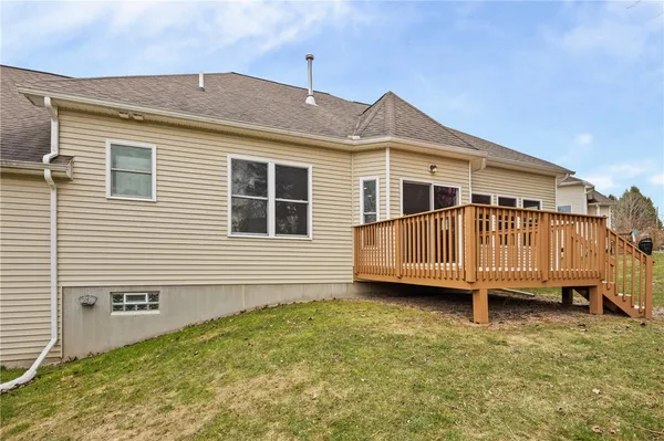 $349,900 | 506 Audubon Trail, Irondequoit, NY 14622