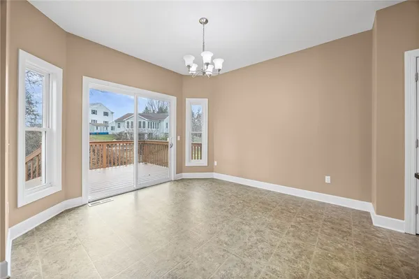 $349,900 | 506 Audubon Trail, Irondequoit, NY 14622