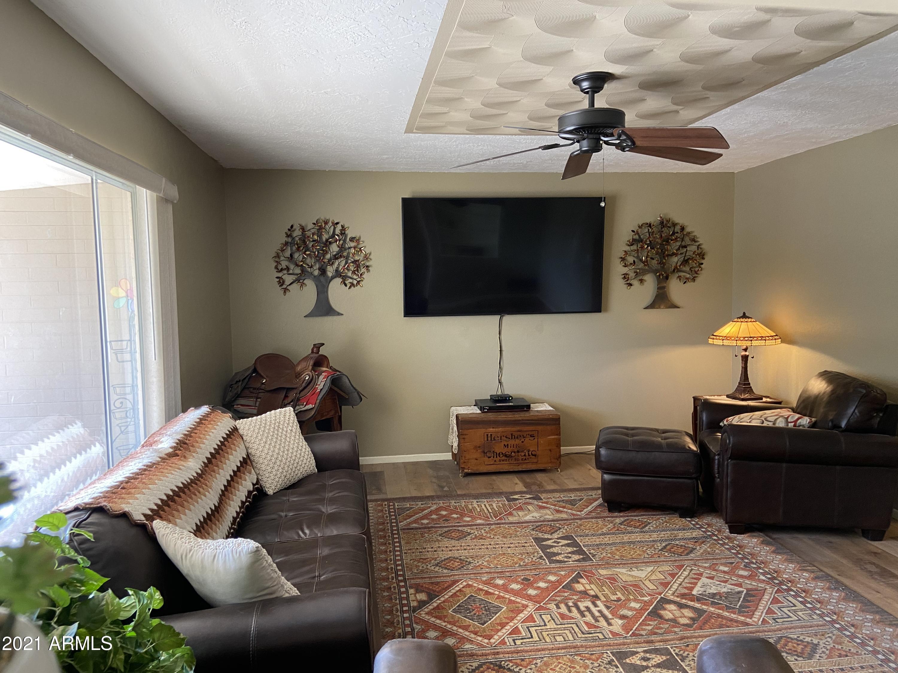 5734 East Decatur Street Mesa, AZ 85205 - Photo 6 of 37 IMG_4991