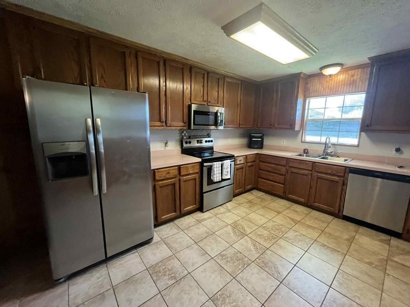 3810 Lisa Street Alexandria, LA 71302 - Photo 3 of 18