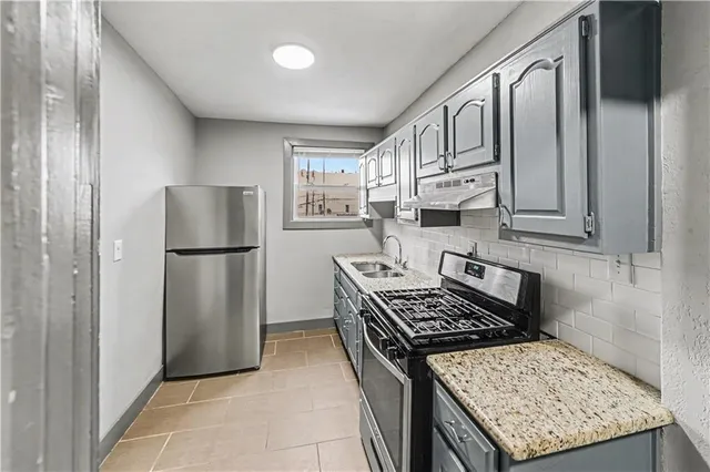 $1,875,000 | 3227 Central Street, Kansas City, MO 64111