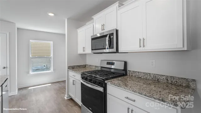 $329,000 | 1059 20th Ave Loop Southeast, Newton, NC 28658