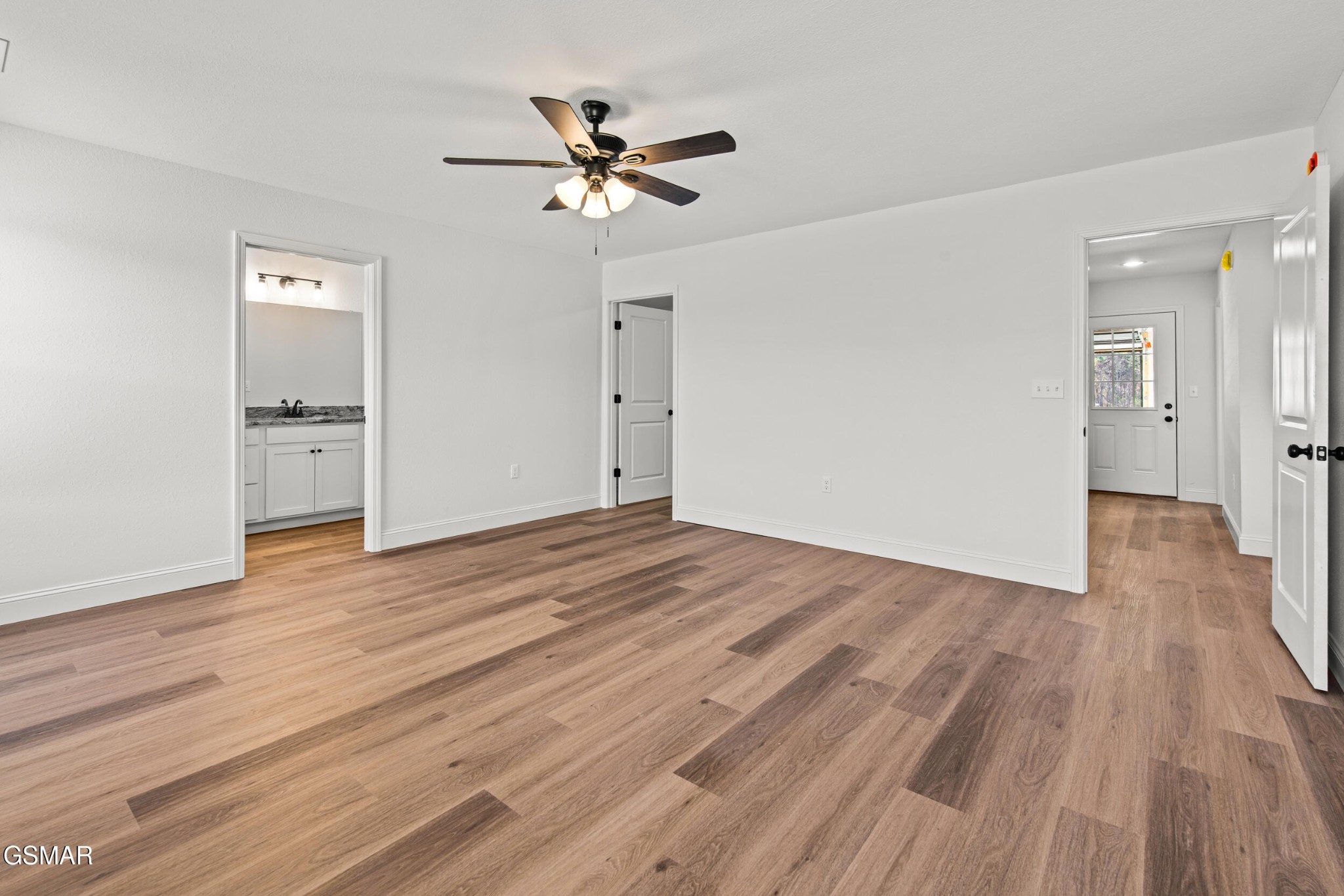 275 Cross Over Road Sevierville, TN 37876 - Photo 17 of 48 Gallery Image 17