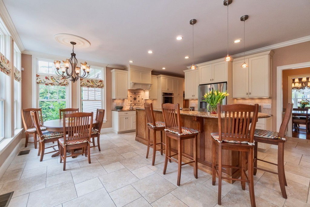 29 Woodcliffe Road Lexington, MA 02421 - Photo 13 of 35