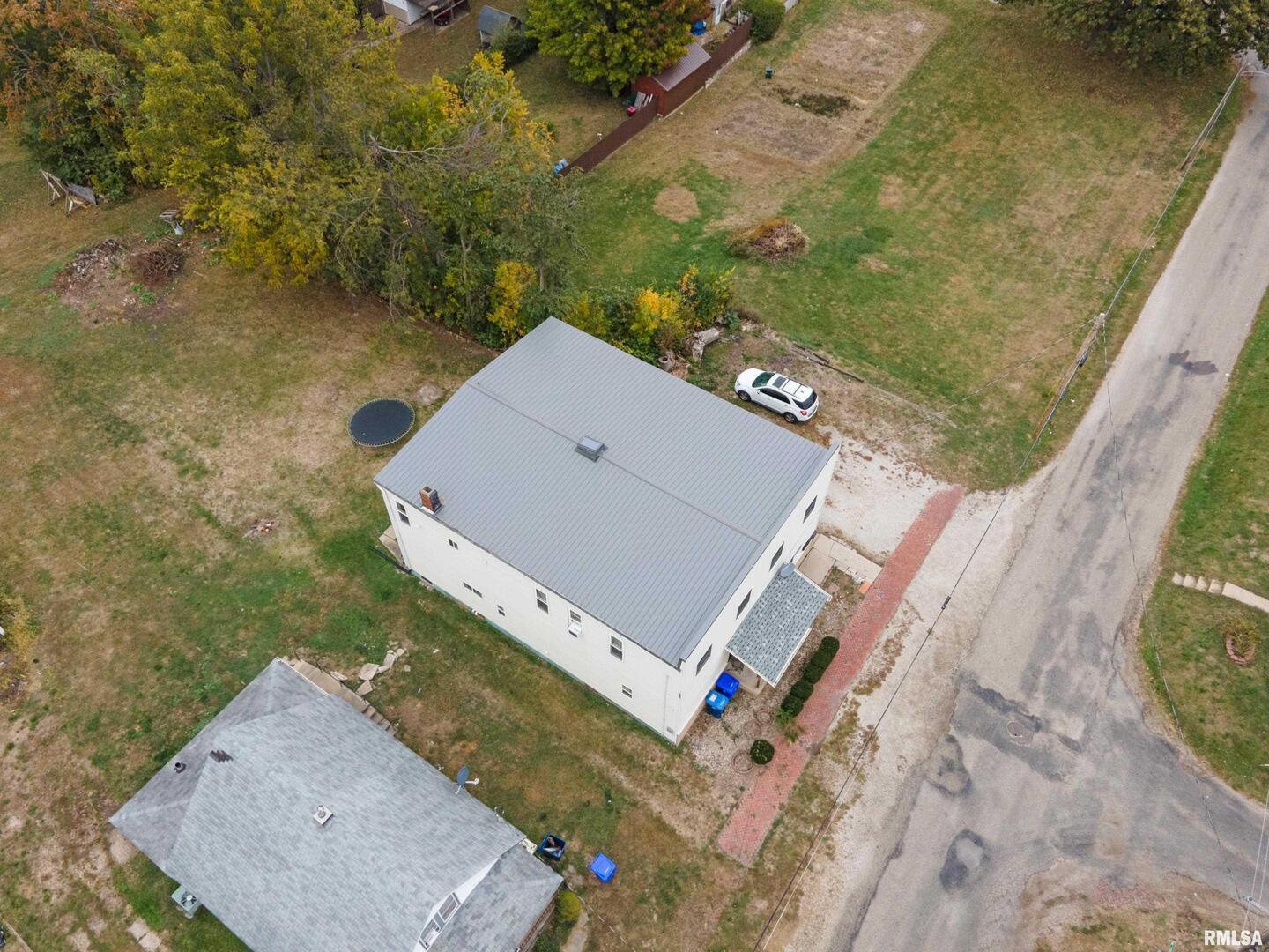 716 West 3rd Street Kewanee, IL 61443 - Photo 13 of 75